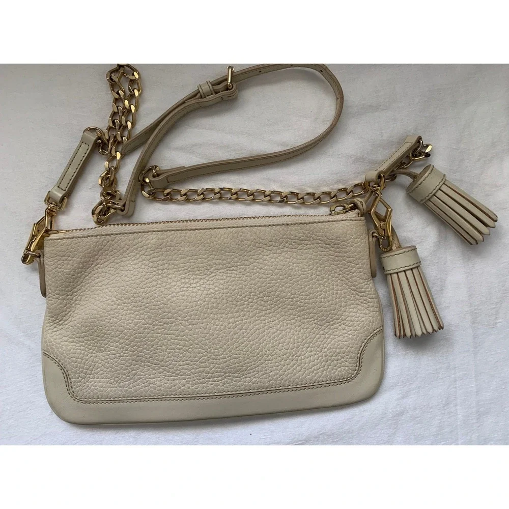 Burberry‎ Cream Pebbled Calf Leather Crossbody Bag Tassel Gold Hardware #611